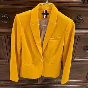 TH Women’s Mustard Blazer
